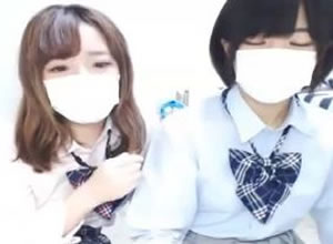 ガチの美少女JK２人組お尻突き出してマジ卑猥