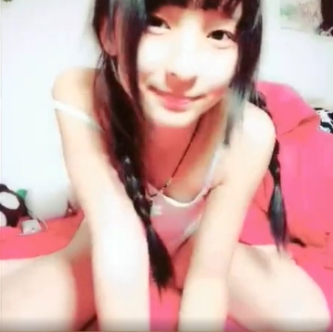 神楽坂真冬のプライベートエロ配信！